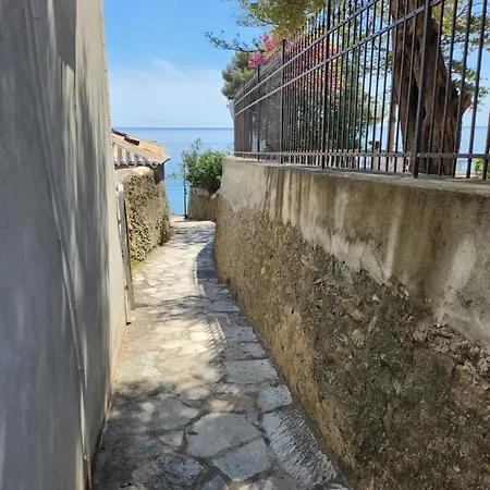 Appartamento Beau / Clim / Parking / à 200 M