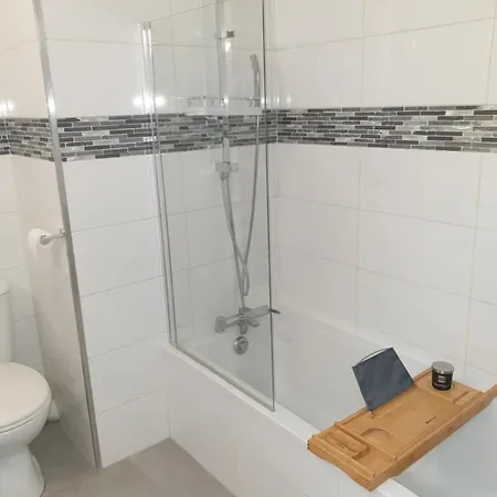 Apartamento Beau / Clim / Parking / A 200 M *