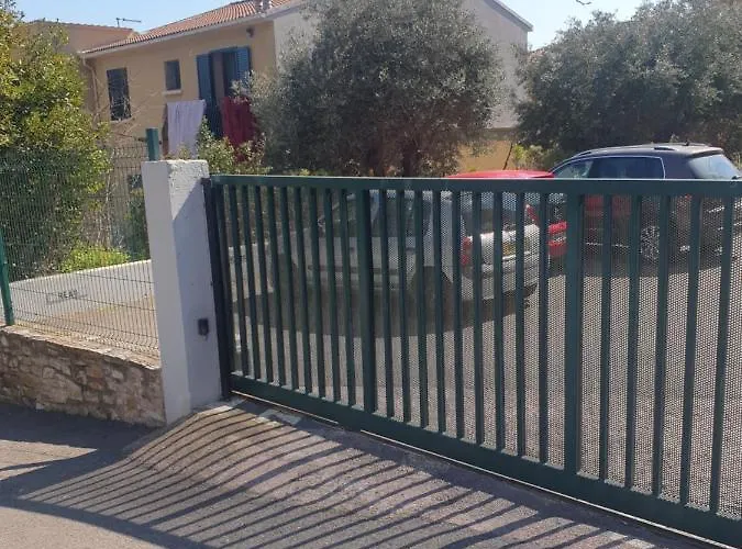 Beau / Clim / Parking / A 200 M Apartment San-Martino-di-Lota