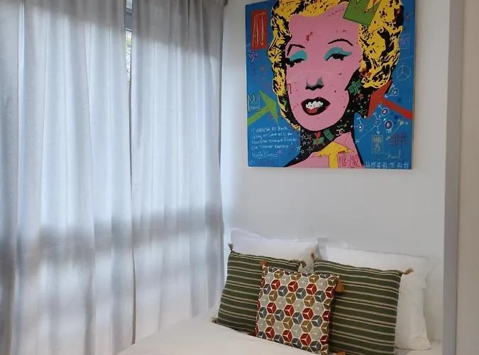 Beau / Clim / Parking / A 200 M Apartment *